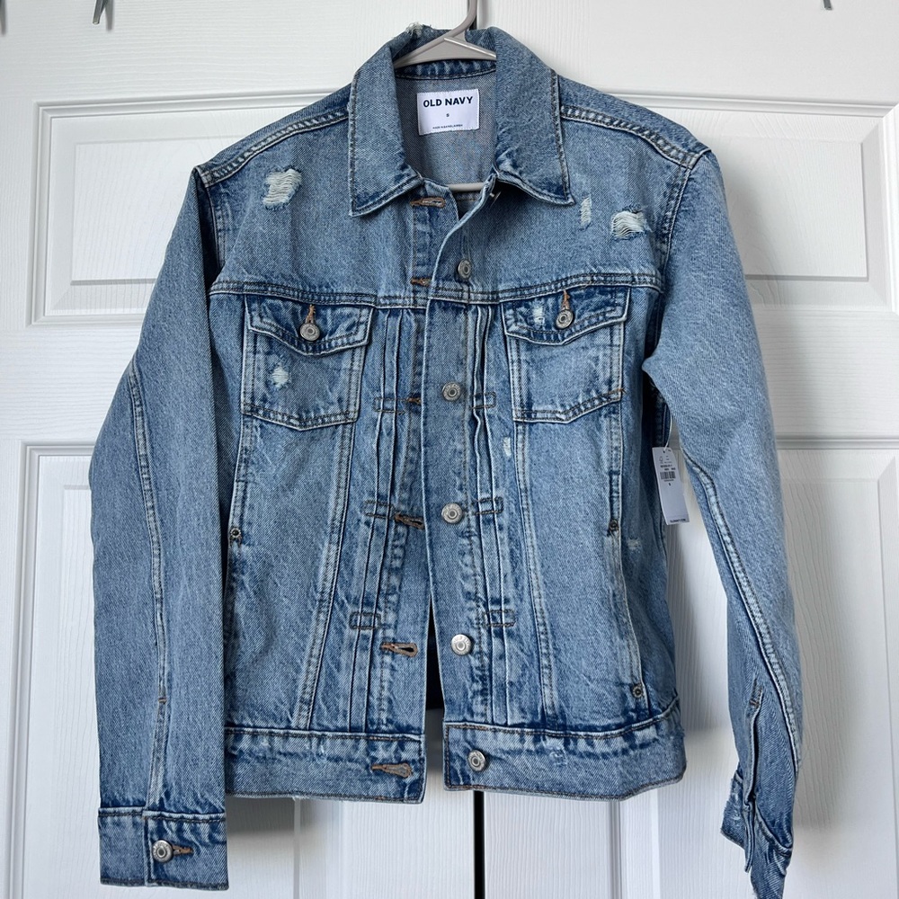 Old Navy - Classic Jean Jacket for Women - SMALL / Color: Distressed Light Wash